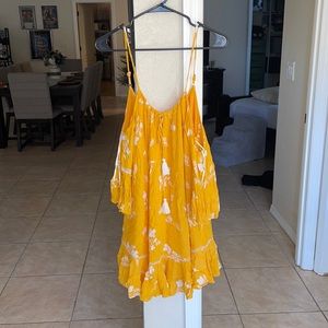Yellow and white floral off the shoulder sleeve dress